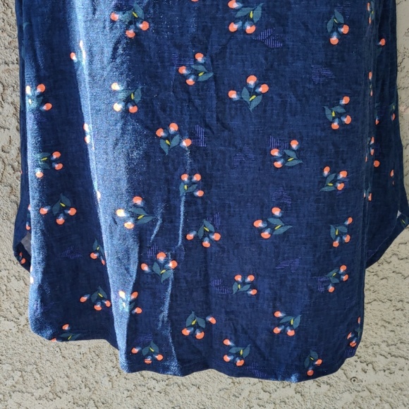 Anthropologie Akemi + kin floral keyhole tank top - Picture 3 of 8